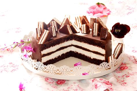 539 033 просмотра 539 тыс. TORTA KINDER PINGUÌ | Le ricette di DELIZIEePASTICCi ...