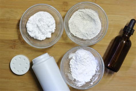 Homemade Body Powder Recipe With Essential Oils Everything Pretty