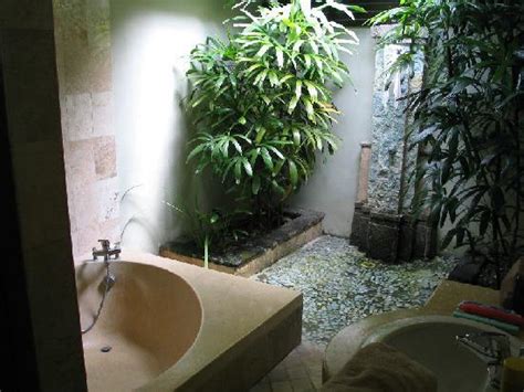 Garden Bathroom Bathroom And Gardens On Pinterest