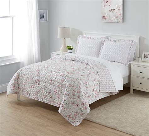 Simply Shabby Chic Reversible Cherry Blossom Floral Piece Quilt Set