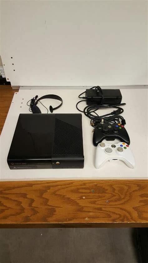 Microsoft Xbox 360 E Black Console 4gb Model 1538 Free Shipping