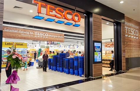 Tesco malaysia also updated their description, noting the change in name and management : Tesco Malaysia brings 'ong' to all Malaysians this CNY new ...