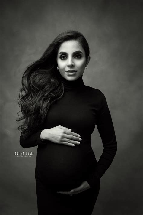 Glamour Maternity Photographer In Delhi Anega Bawa Photography