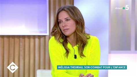 Mélissa Theuriau En Combinaison Dos Nu Elle Fait Sensation à Cannes