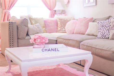😅 i have some exciting pretty new decor diys, comment your favorite one(s)! The Most Girly & Pink Decor For A Feminine Home - J'adore ...