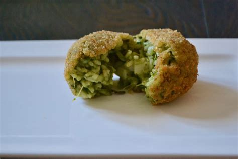 We did not find results for: Arancini con cime di rapa - Rossetto & Cioccolato