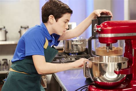 Monday at 09:00 pm runtime: KIDS BAKING CHAMPIONSHIP RETURNS WITH HOSTS VALERIE ...