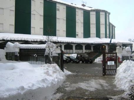 Se per esigenze di studio le strutture si trovano a torino e grugliasco, sono ubicate nelle vicinanze degli atenei e del centro cittadino. Benessere del Personale: Soggiorni Militari: Base ...
