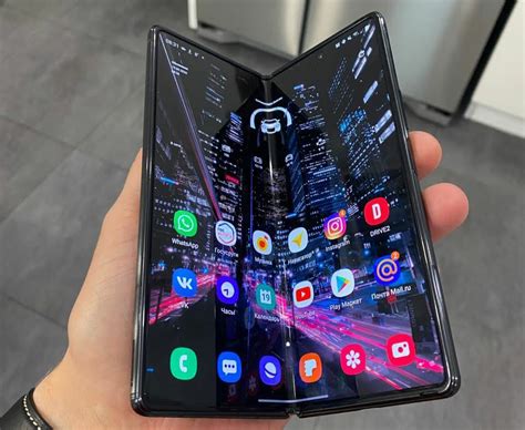 Hp Samsung Terbaru Dan Harganya Galaxy Z Fold 2 Mikrotekno