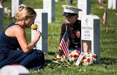 Remembering The Fallen On Memorial Day Across The Country New York Post
