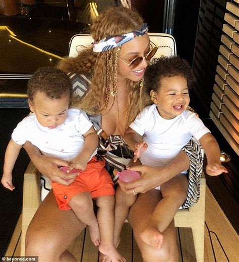 Whats Better Than 1 T 2 Beyonce Celebrates Her Twins Rumi And