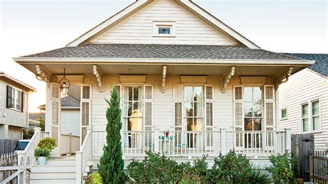 Southern style house plans incorporate classical features like columns, pediments, and shutters and some designs have elaborate porticoes and cornices. The Best Southern Living House Plans of 2017 - Southern Living