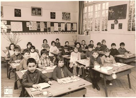 Photo de classe Année 70 ou 71 de 1970 ECOLE JULES FERRY Copains d