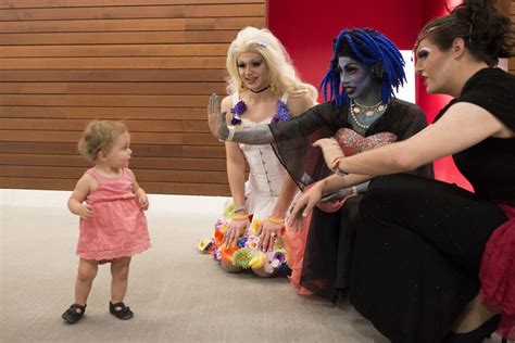 Drag Queen Story Hour Returns To St Louis Public Library With A