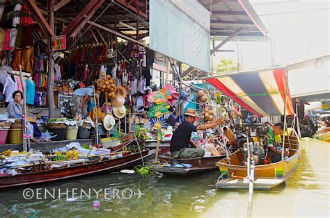 Braggies Trip To Bangkok Floating Market