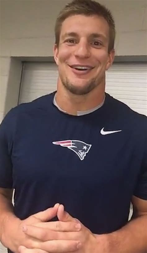 Pin By Lukas Caggese On Ksksj Gronkowski Gronk Patriots Patriots