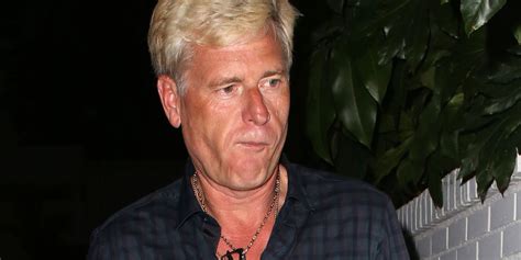 Joe Simpson Responds To Gay Rumors After Hes Spotted With Male Companion In Miami Huffpost