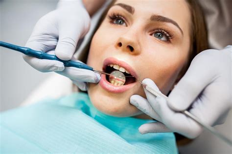 En Nuestra Clínica Encontrarás Tratamientos De Odontología General En