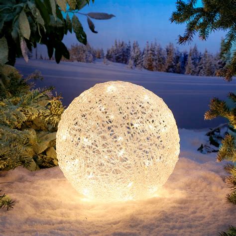 LED-Kugel Winterglanz, groß online kaufen bei Gärtner Pötschke