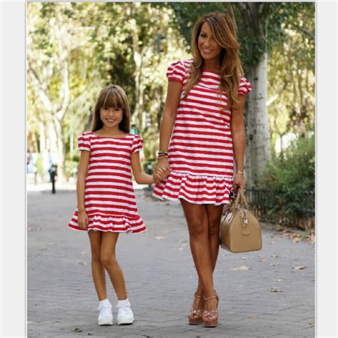 2017 Mother Daugther Set With Flouncing Girl And Mother Matching Stripe Dress Summer Dresses
