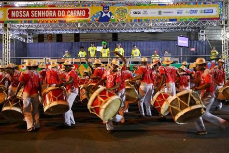 O Que é Maracatu Origem E História Da Dança Tradicional Brasileira