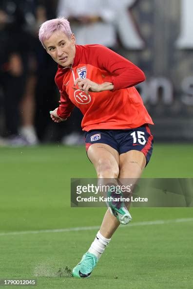 megan rapinoe of ol reign warms up ahead of the 2023 nwsl news photo getty images