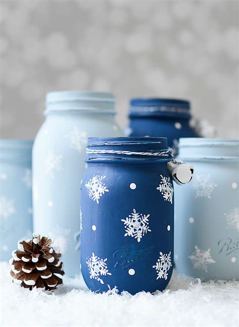 18 Easy Diy Christmas Mason Jar Crafts Mason Jar Christmas Ts