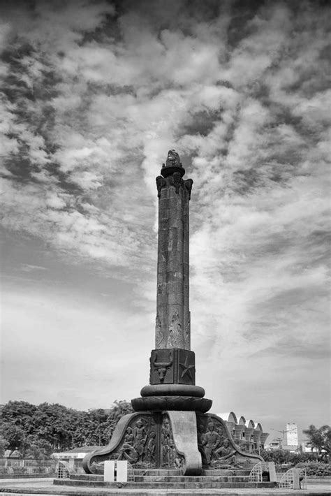 Monumen Tugu Muda By Hendra Tanzil 500px