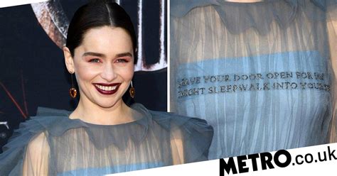 Emilia Clarkes Game Of Thrones Premiere Dress Had A Poetic Message