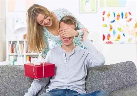 Why is it that husbands are notoriously hard to shop for? 5 Just Because Gift Ideas for Your Husband in 2020 ...