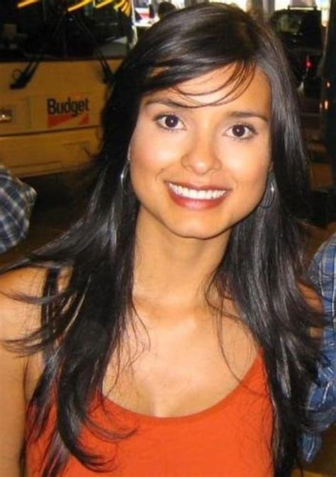 Picture Of Paola Rey