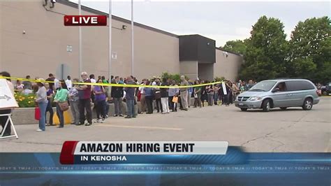 Hundreds Of People Turn Up At Amazon Hiring Event Youtube