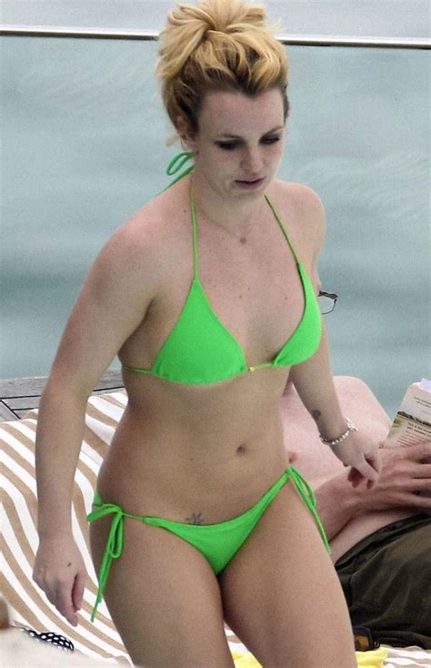 Britney Spears In Bikini Now Porn Videos Newest Britney Spears New Bikini Body FPornVideos