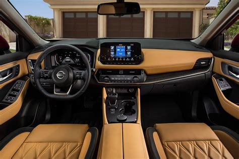 One of the qashqai's interior highlights is the new nappa leather upholstery that takes no fewer than 25 days to make and more than an hour to. 2021 Nissan Qashqai interior detailed | CarExpert