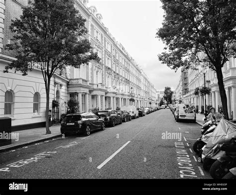 English Street Parking Black And White Stock Photos And Images Alamy