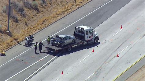 1 Dead In 14 Freeway Car Crash In Palmdale