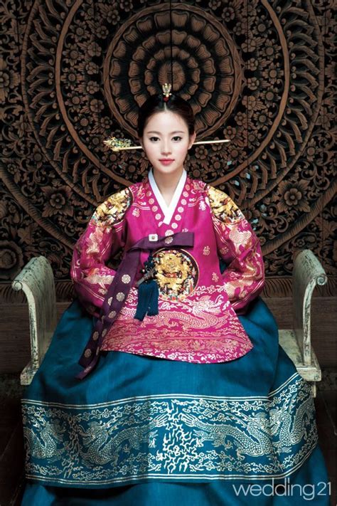 Korean Traditional Clothes Traditional Fashion Traditional Dresses