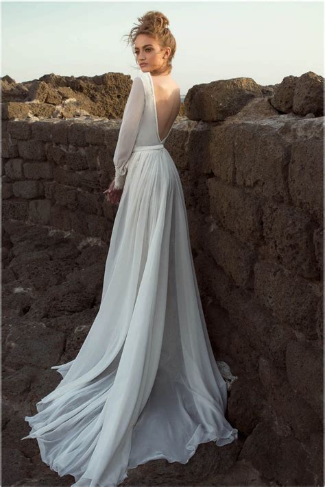 30 Stunning Long Sleeve Wedding Dresses Artofit