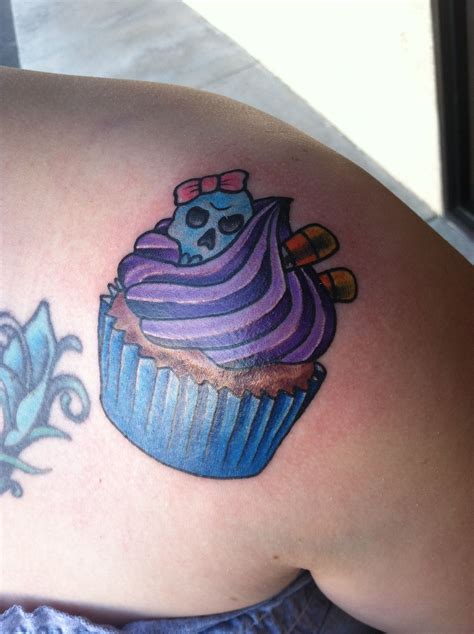 Cupcake Tattoo Too Cute Go Nick Cupcake Tattoos Tattoos Tattoos