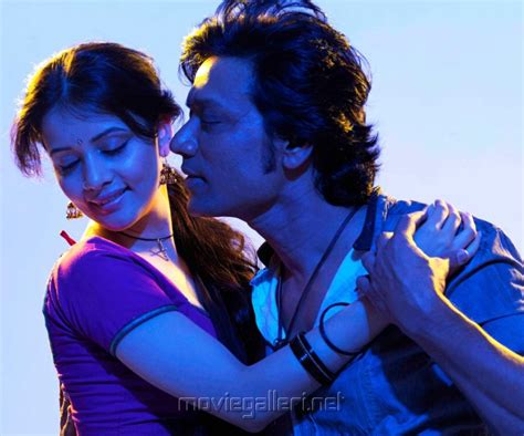 Isai Tamil Movie Stills Sj Surya Savithri In Isai Movie Pics New