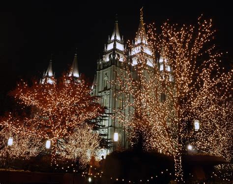Salt Lake City Lds Temple Christmas Seasons Christmas Lights