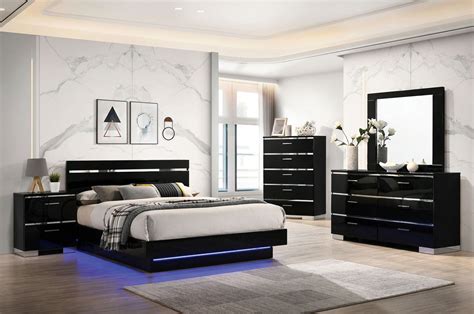 Luster Black Lacquer Bed With Led Lights