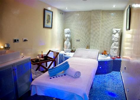 Los apartamentos marina d'or beach están situados en primera y segunda línea de playa de la privilegiada costa de castellón. APARTAMENTOS SAN PEDRO la Iruela (cazorla) - Jaen