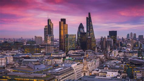 The city of london is a city, ceremonial county and local government districtnote 1 that contains the historic centre and the primary central business district of london. Visit the City: From America to London - Explore Central ...
