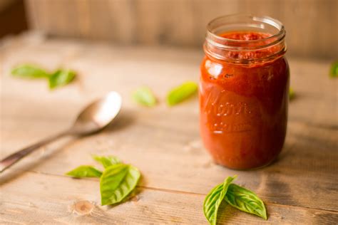 Pastene canned tomatoes works much better. Simple Tomato Sauce • A Sweet Pea Chef
