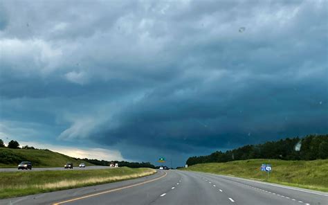 Large Tornado Near Peoria Illinois The Alabama Weather Blog
