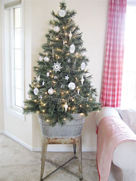 How To Decorate With Mini Christmas Trees Cute And Practical Ideas