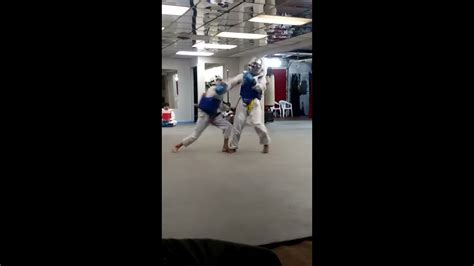Taekwondo Fight Boy Vs Girl Youtube