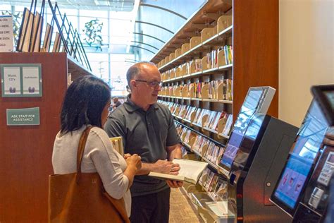 San Diego Public Library Evolving Library Service And Building Relationships