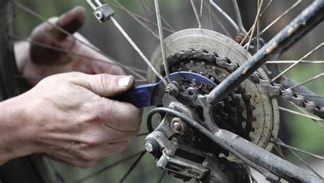 If you've been lucky enough to avoid getting a flat tire, then you might think you don't need to learn how to fix a flat. Sweden to Incentivize Product Repairs in Effort to Reduce ...